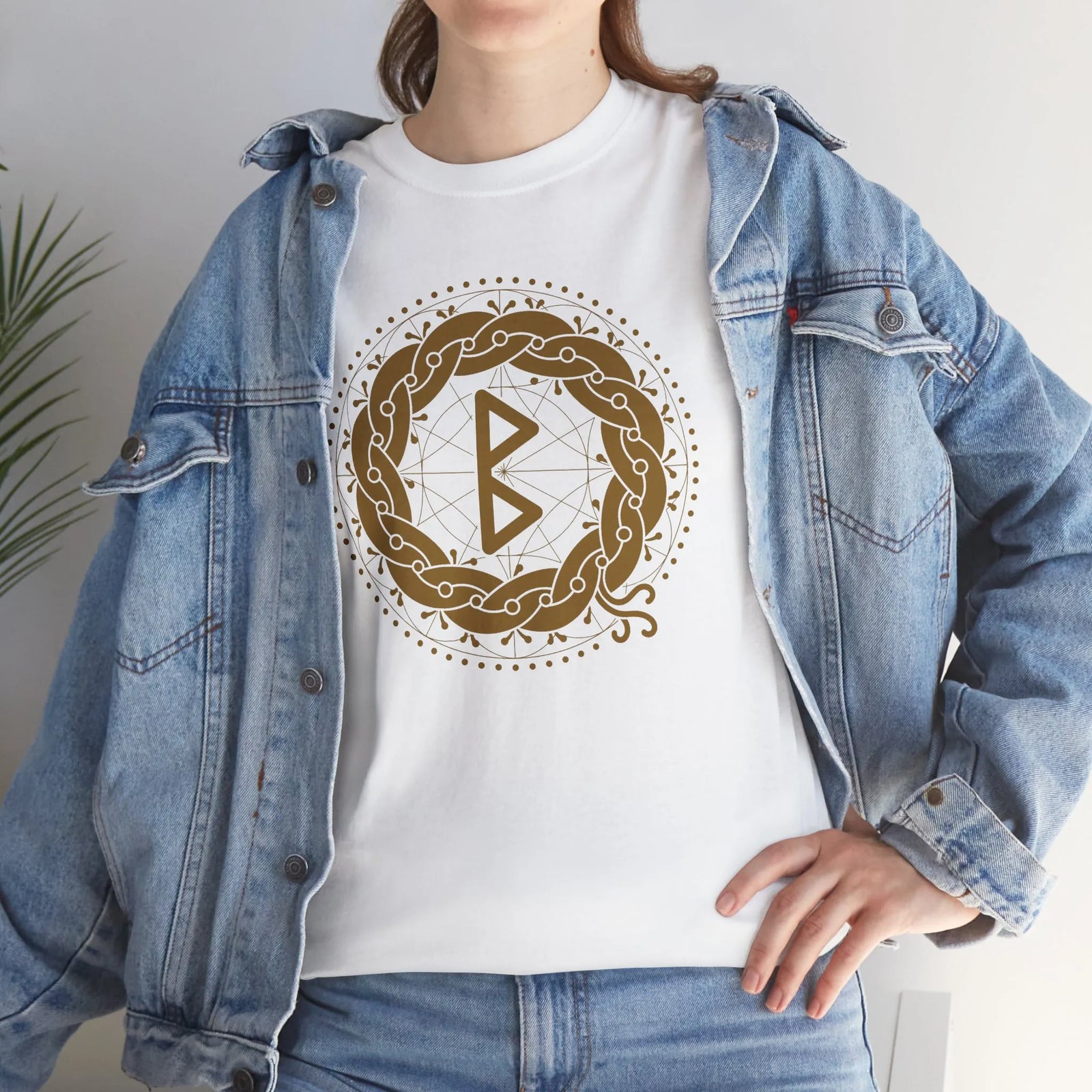 Berkana Rune Earth Mother T-Shirt - Heavyweight Cotton Classic Fit Tee - Unisex White