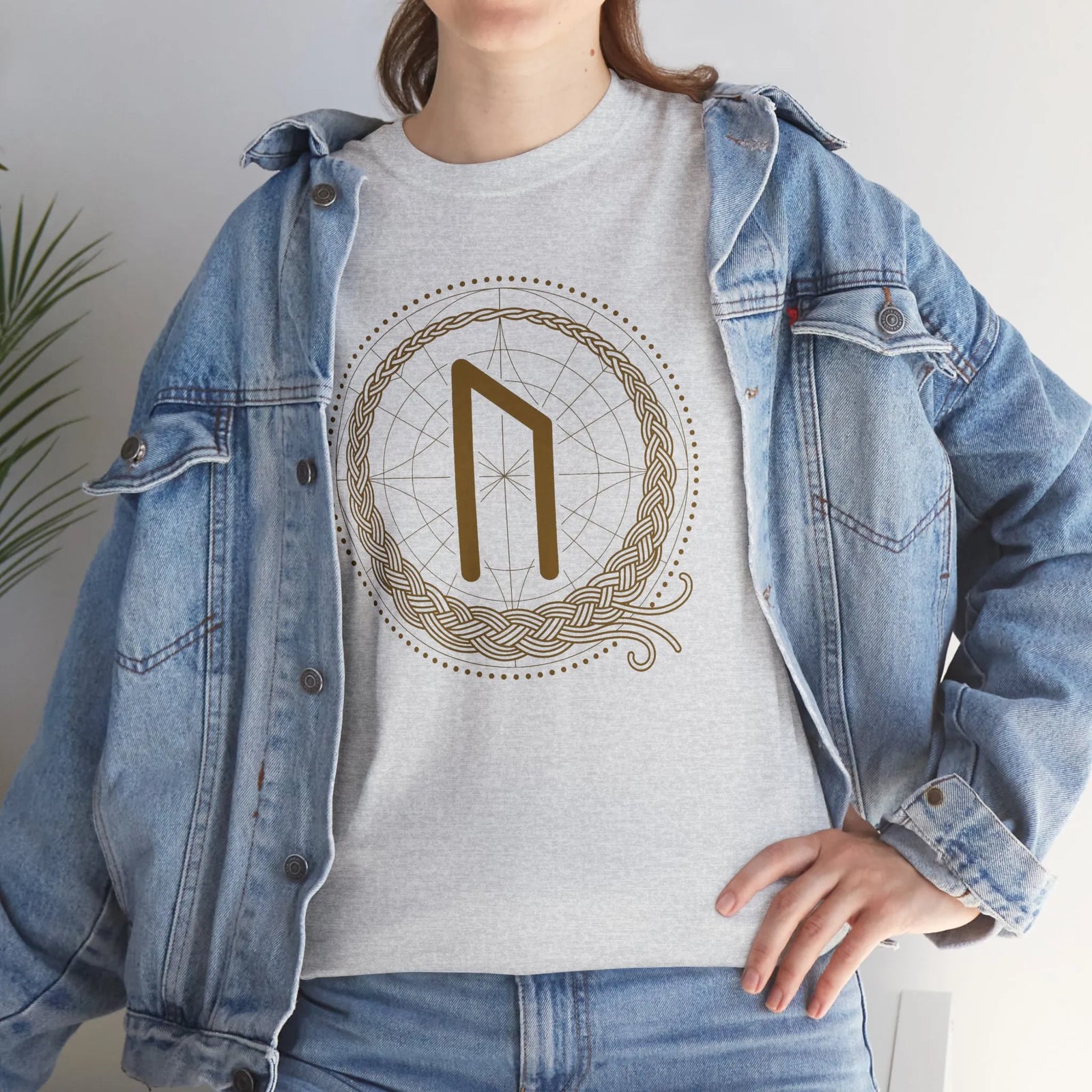 Uruz Rune Symbol Graphic T-Shirt - Heavyweight Cotton Classic Fit - Unisex White