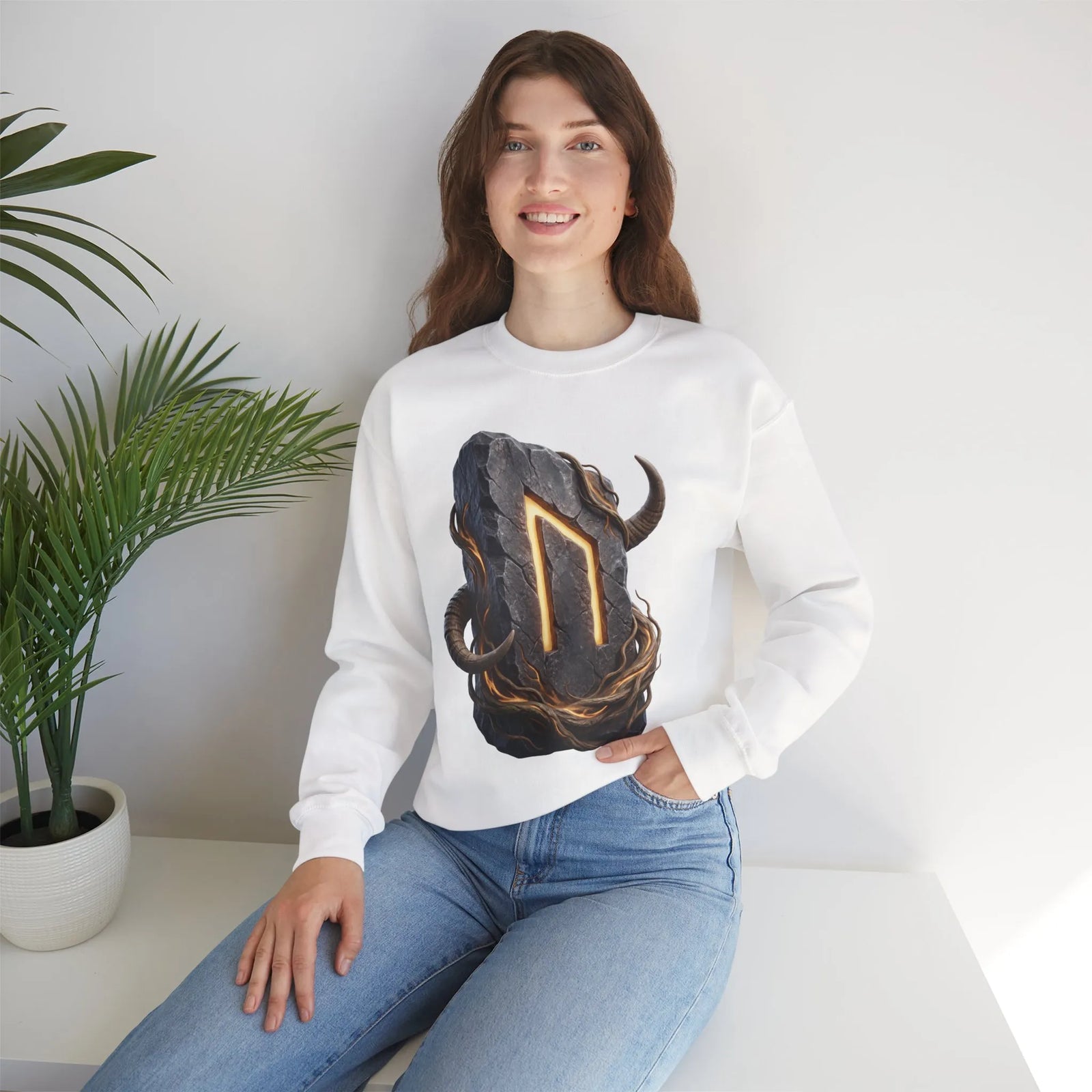 Uruz Rune Vitality Sweatshirt - Heavy Blend Crewneck Fleece - Unisex White