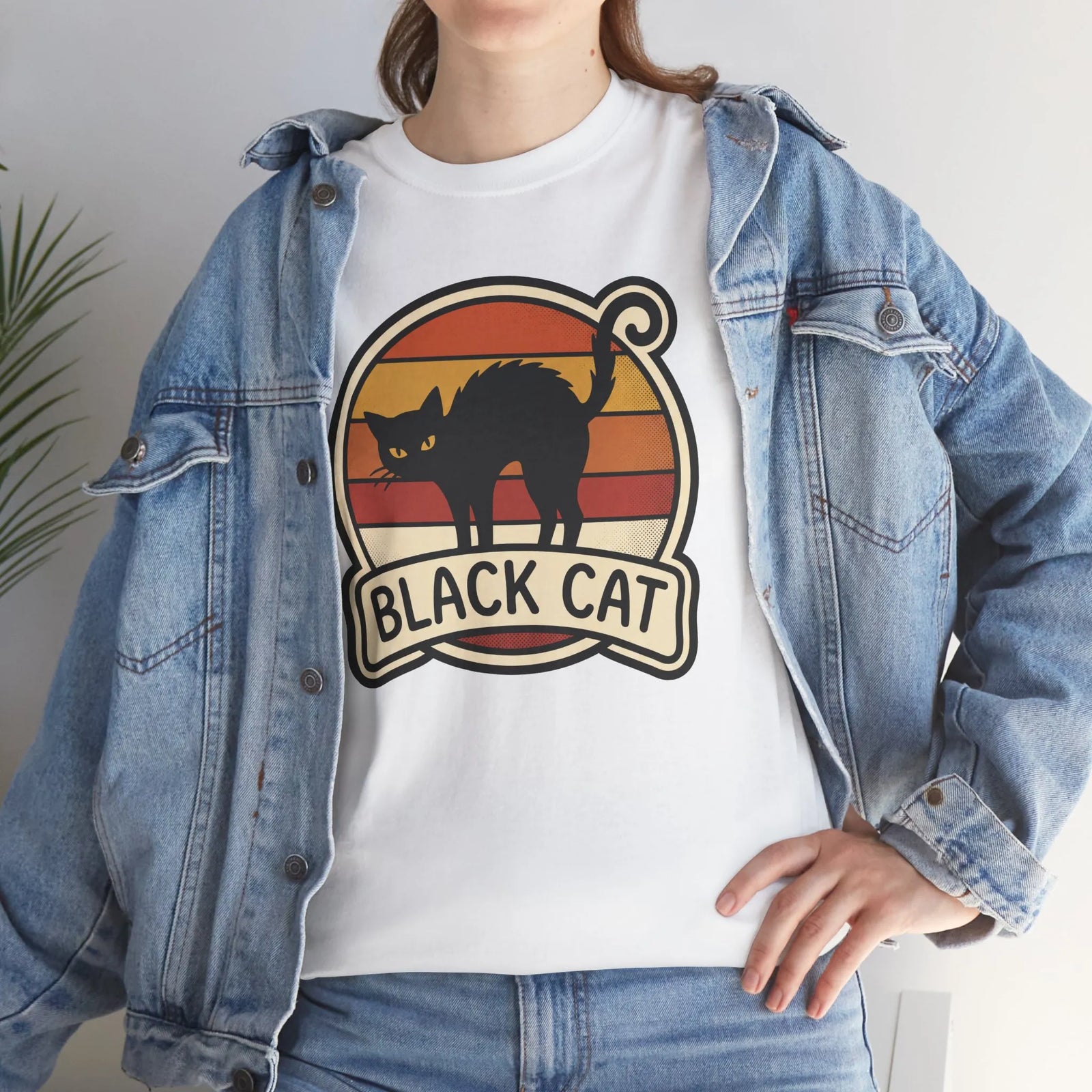 Black Cat Retro Sunset T-Shirt - Heavyweight 100% Cotton Classic Tee - Unisex White