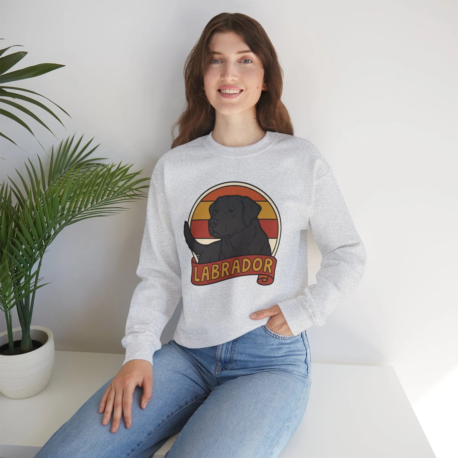 Labrador Retro 70s Sunset Sweatshirt - Heavy Blend Fleece Crewneck - Unisex White