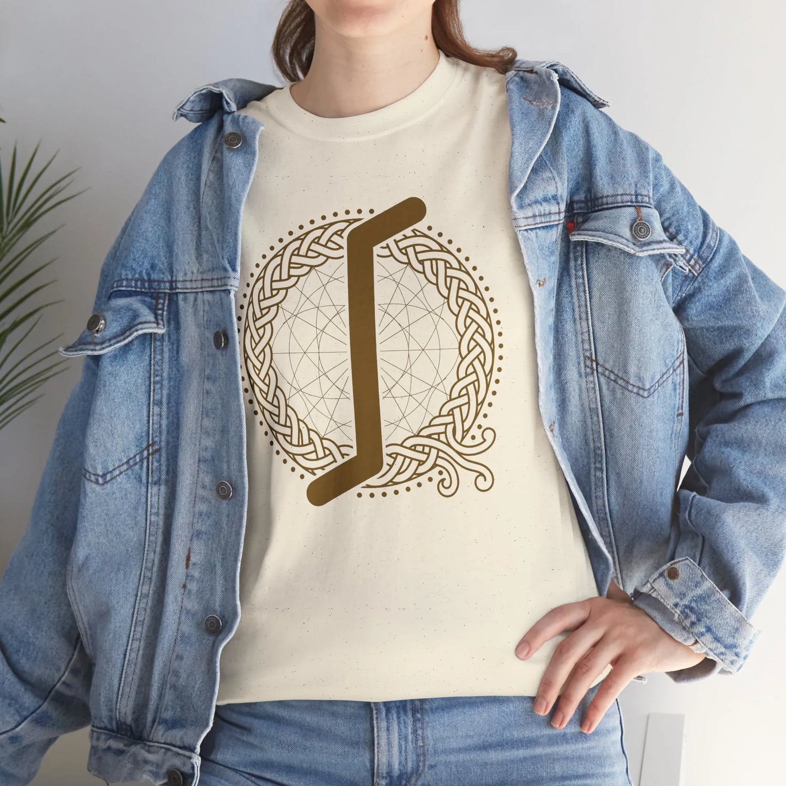 ᛇ Eihwaz Rune Yew World Tree T-Shirt - Heavy Cotton Classic Fit Tee - Unisex White