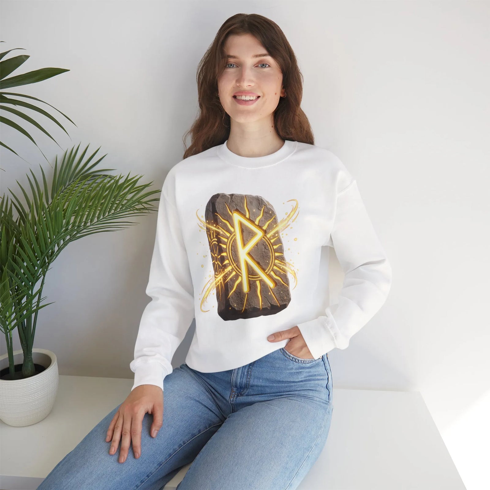 Raido Rune Journey Wheel Sweatshirt - Heavy Blend Classic Crewneck - Unisex White