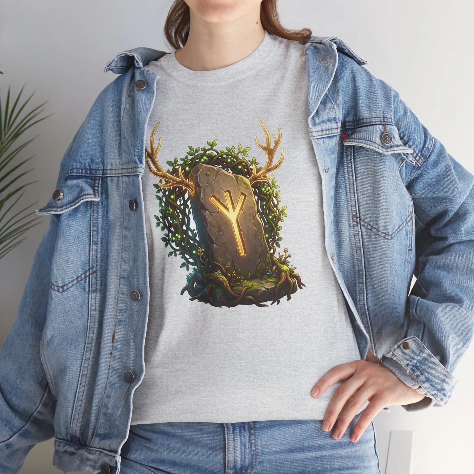 Elhaz Rune Elk Protection T-Shirt - Heavy Cotton Classic Fit Tee - Unisex White