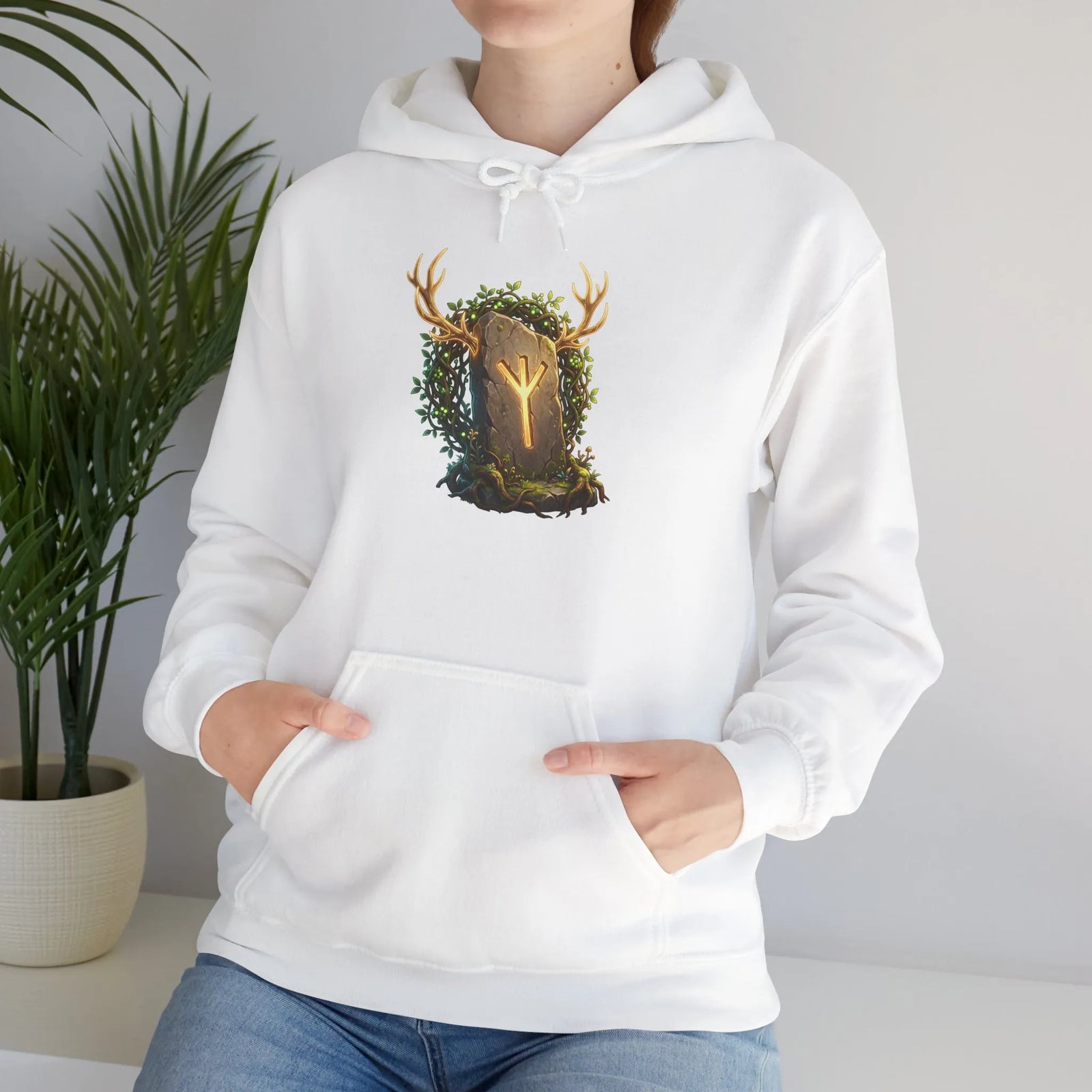 Elhaz Protection Rune Antler Hoodie - Heavy Blend Cotton Blend Pullover - Unisex White